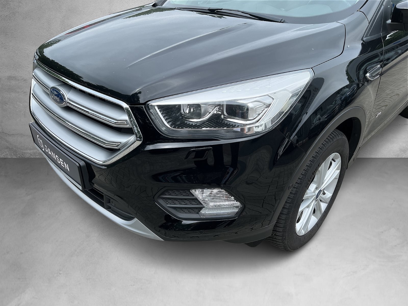 Ford Kuga Titanium 4x4 Automatik+NAVI+AHK — Miniatur 9