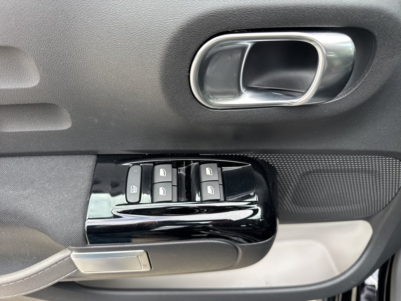 Citroen C3 1.2 PureTech Shine+AppleCarplay+AndroidAuto — Miniatur 18