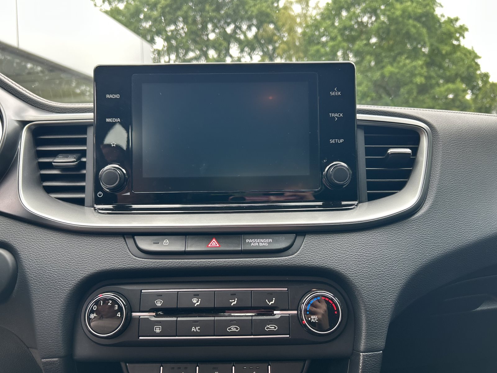 KIA Ceed Edition 7+ MS Reifen + Carplay — Miniatur 15