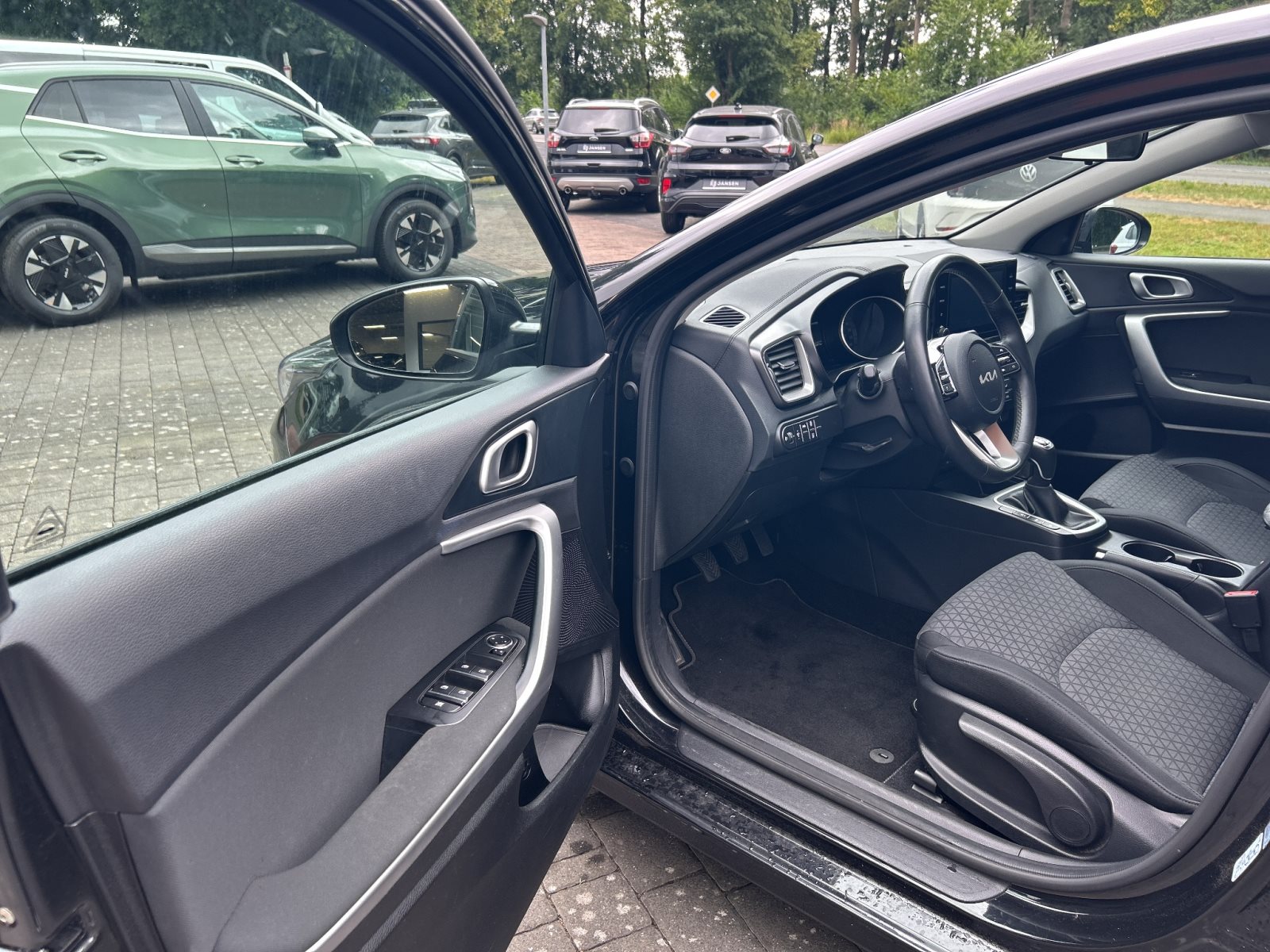 KIA Ceed Edition 7+ MS Reifen + Carplay — Miniatur 17